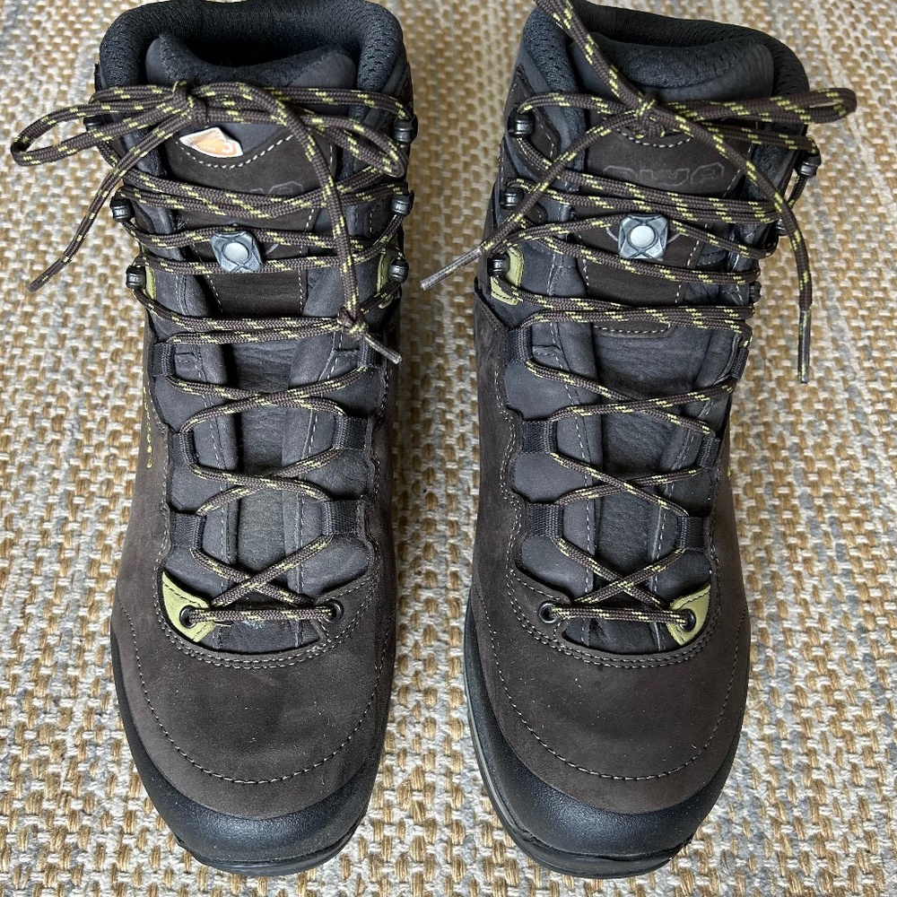 Lowa Gore Tex Hiking Boots  - perfect condition, worn once